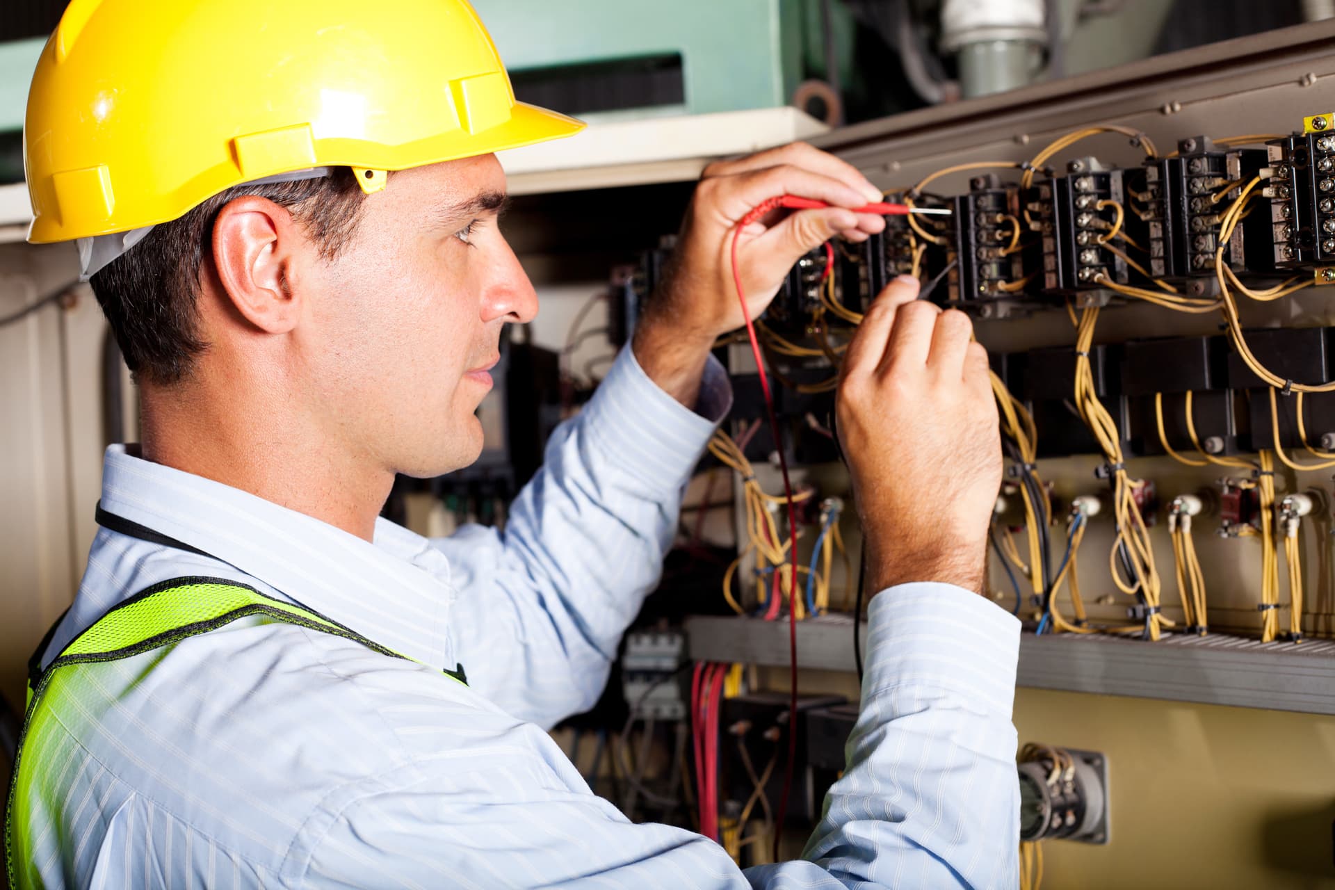 Stellenangebot: Elektroniker Energie- und Gebäudetechnik (m/w/d) bei Upgrade4You GmbH - Jetzt bewerben